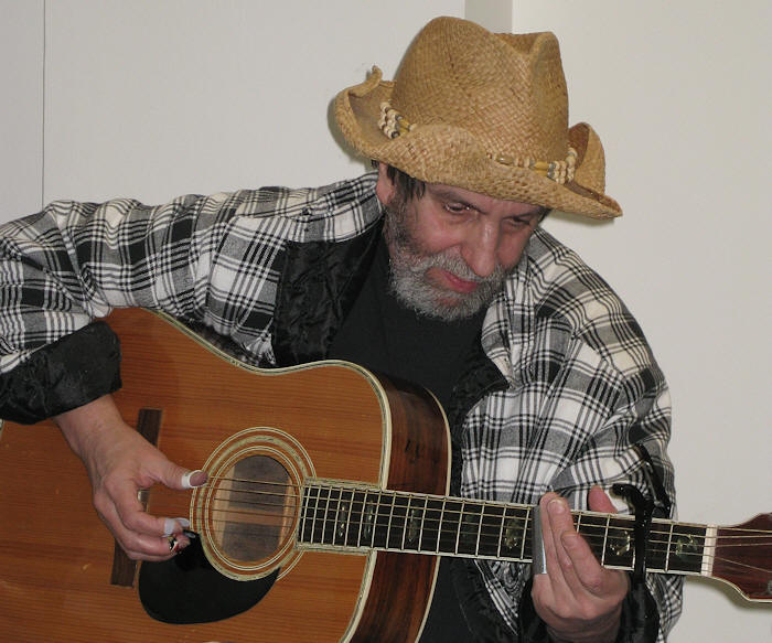 � Copyright 2010 Alan White. All Rights Reserved.