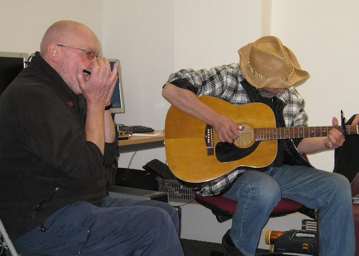 � Copyright 2010 Alan White. All Rights Reserved.