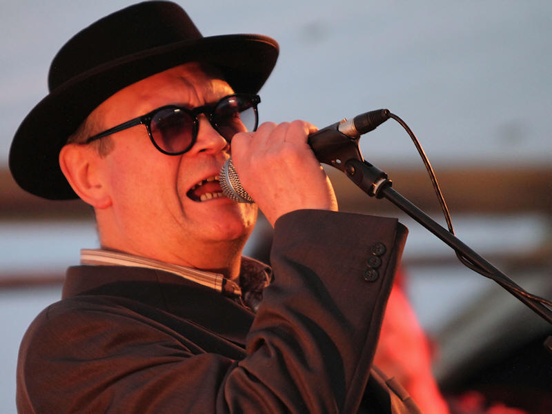 � Copyright 2013 Alan White. All Rights Reserved.