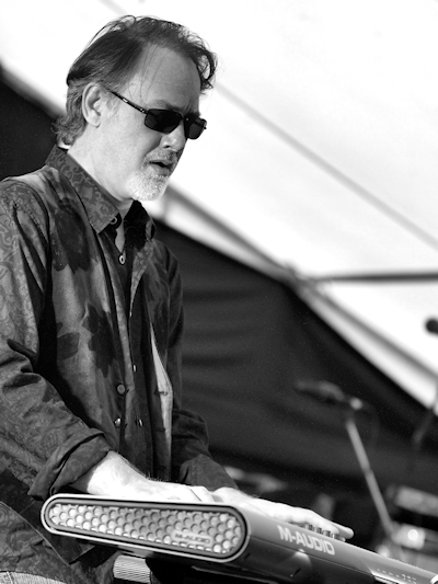 � Copyright 2013 Alan White. All Rights Reserved.