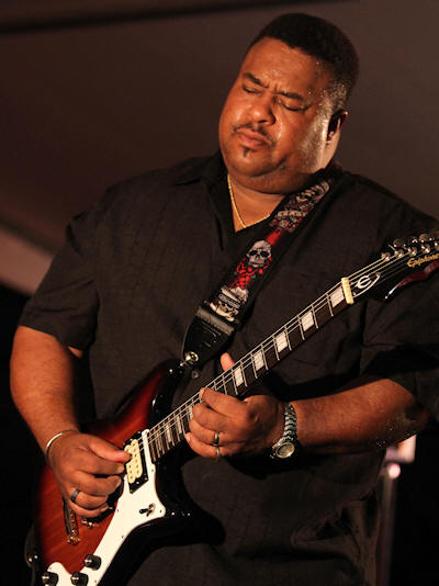 � Copyright 2013 Alan White. All Rights Reserved.