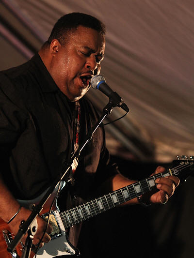 � Copyright 2013 Alan White. All Rights Reserved.