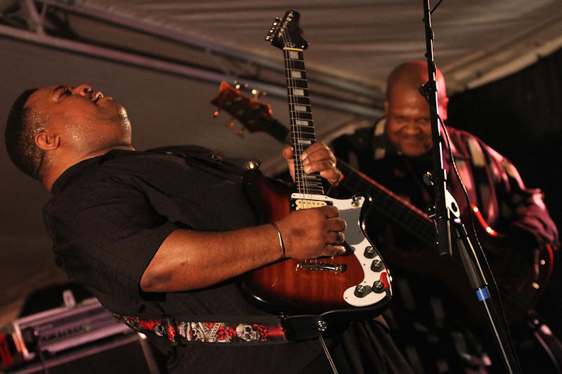 � Copyright 2013 Alan White. All Rights Reserved.