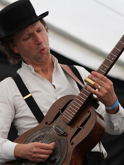 � Copyright 2013 Alan White. All Rights Reserved.