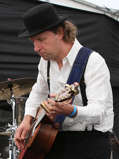 � Copyright 2013 Alan White. All Rights Reserved.