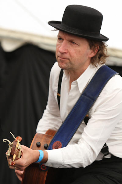 � Copyright 2013 Alan White. All Rights Reserved.