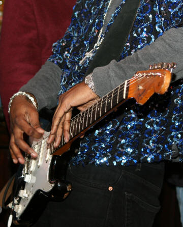 � Copyright 2008 Alan White. All Rights Reserved.