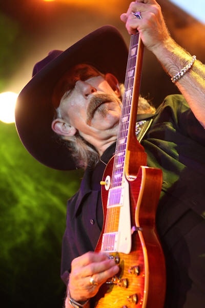 � Copyright 2009 Alan White. All Rights Reserved.