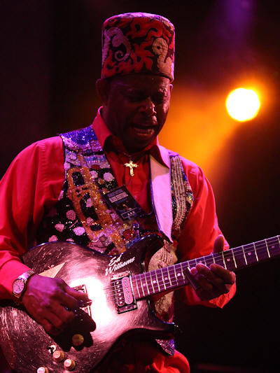 � Copyright 2009 Alan White. All Rights Reserved.