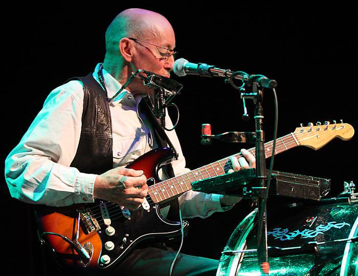 � Copyright 2009 Alan White. All Rights Reserved.