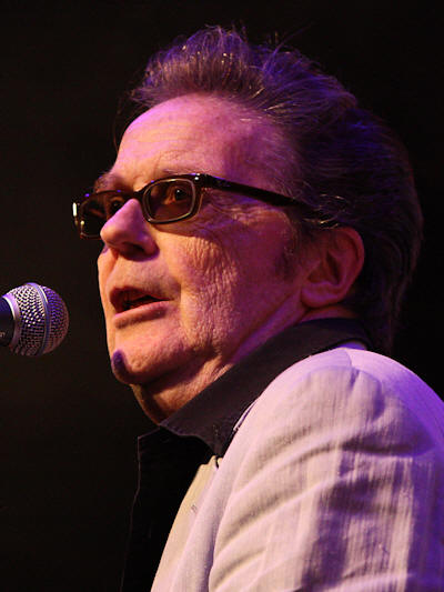 � Copyright 2009 Alan White. All Rights Reserved.