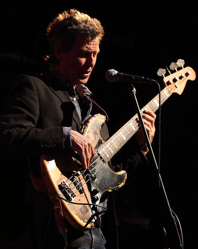 � Copyright 2009 Alan White. All Rights Reserved.