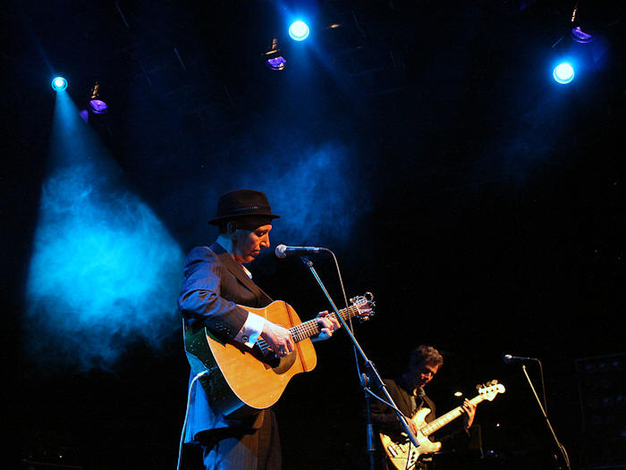 � Copyright 2009 Alan White. All Rights Reserved.