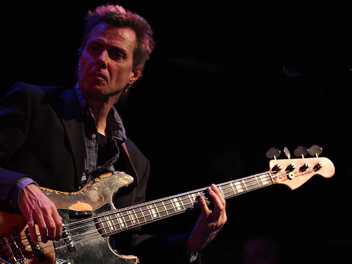 � Copyright 2009 Alan White. All Rights Reserved.