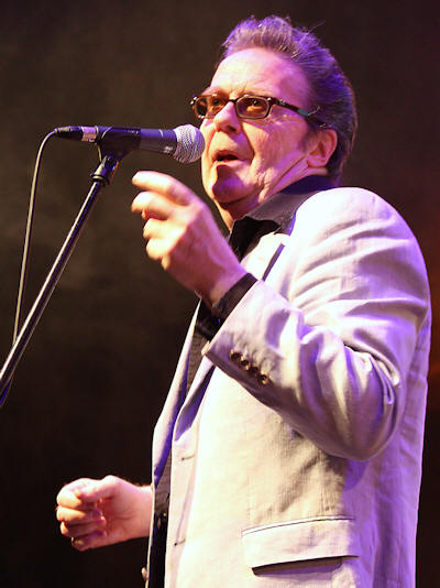 � Copyright 2009 Alan White. All Rights Reserved.