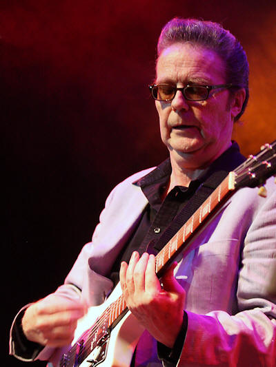 � Copyright 2009 Alan White. All Rights Reserved.