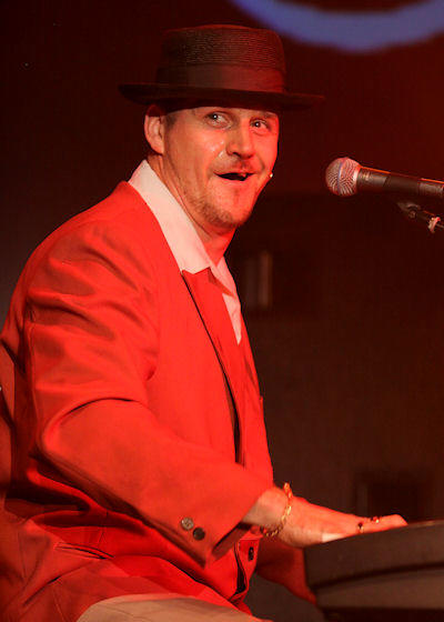 � Copyright 2012 Alan White. All Rights Reserved.