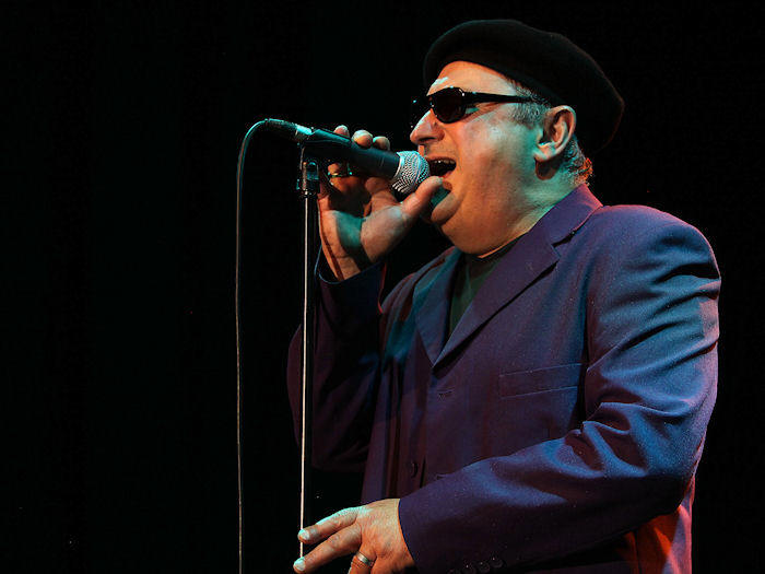 � Copyright 2012 Alan White. All Rights Reserved.