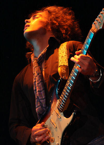 � Copyright 2012 Alan White. All Rights Reserved.