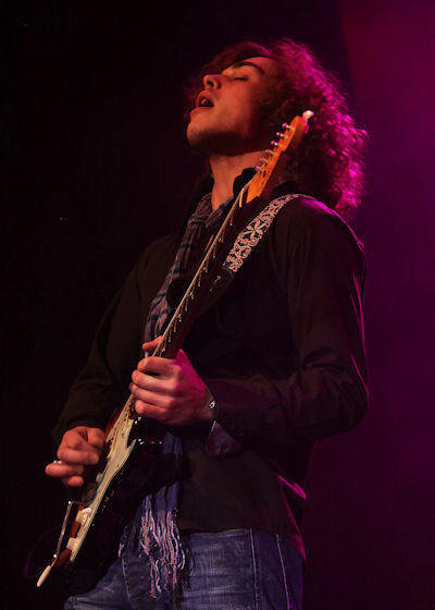 � Copyright 2012 Alan White. All Rights Reserved.