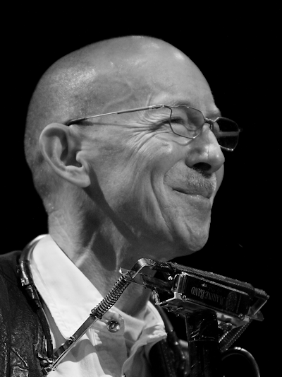 � Copyright 2009 Alan White. All Rights Reserved.