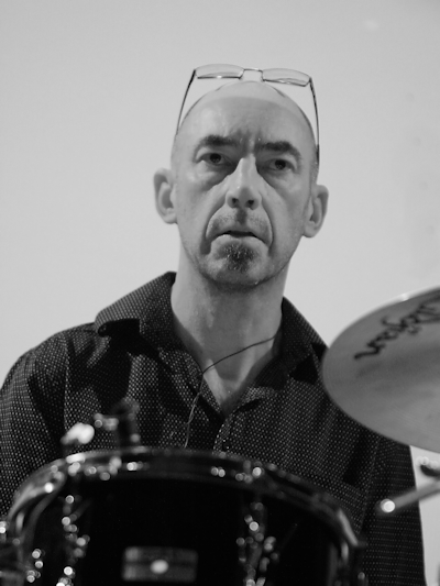 � Copyright 2009 Alan White. All Rights Reserved.