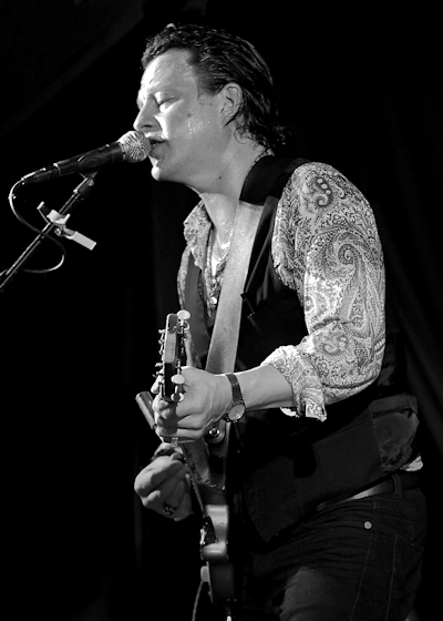 � Copyright 2009 Alan White. All Rights Reserved.