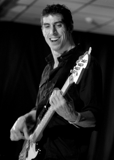 � Copyright 2009 Alan White. All Rights Reserved.