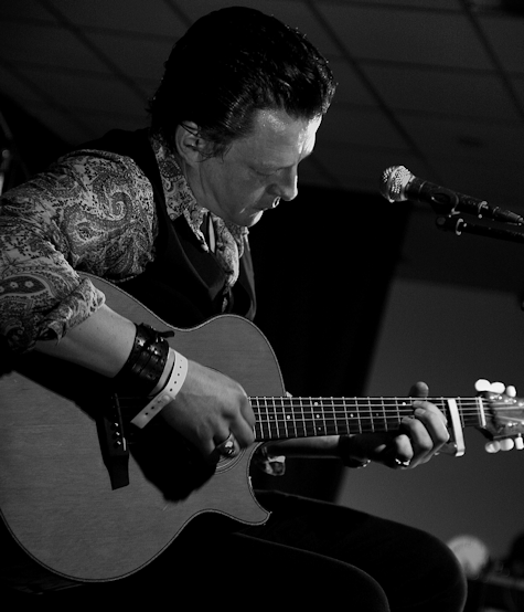 � Copyright 2009 Alan White. All Rights Reserved.