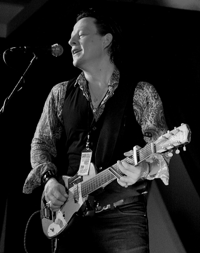 � Copyright 2009 Alan White. All Rights Reserved.