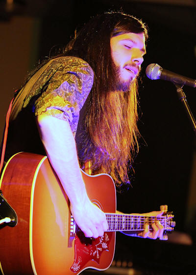 � Copyright 2009 Alan White. All Rights Reserved.