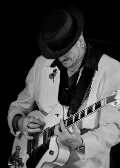  Copyright 2010 Alan White. All Rights Reserved.