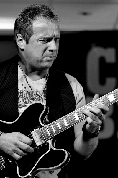  Copyright 2009 Alan White. All Rights Reserved.