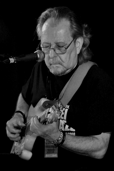 � Copyright 2012 Alan White. All Rights Reserved.