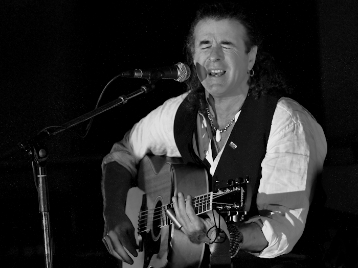 � Copyright 2012 Alan White. All Rights Reserved.