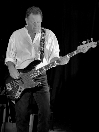 � Copyright 2009 Alan White. All Rights Reserved.