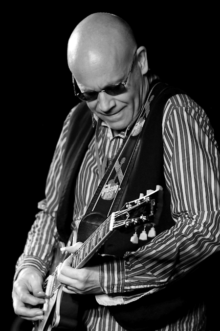 � Copyright 2013 Alan White. All Rights Reserved.