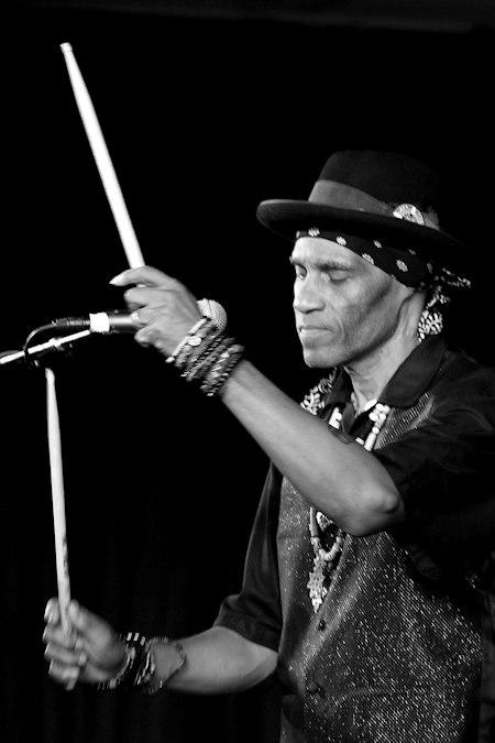 � Copyright 2013 Alan White. All Rights Reserved.