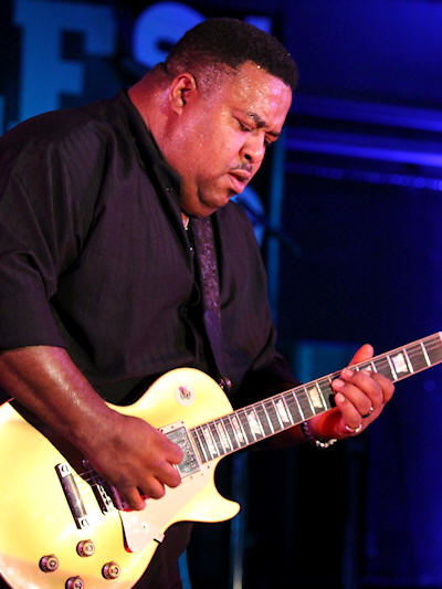 � Copyright 2012 Alan White. All Rights Reserved.