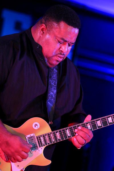 � Copyright 2012 Alan White. All Rights Reserved.