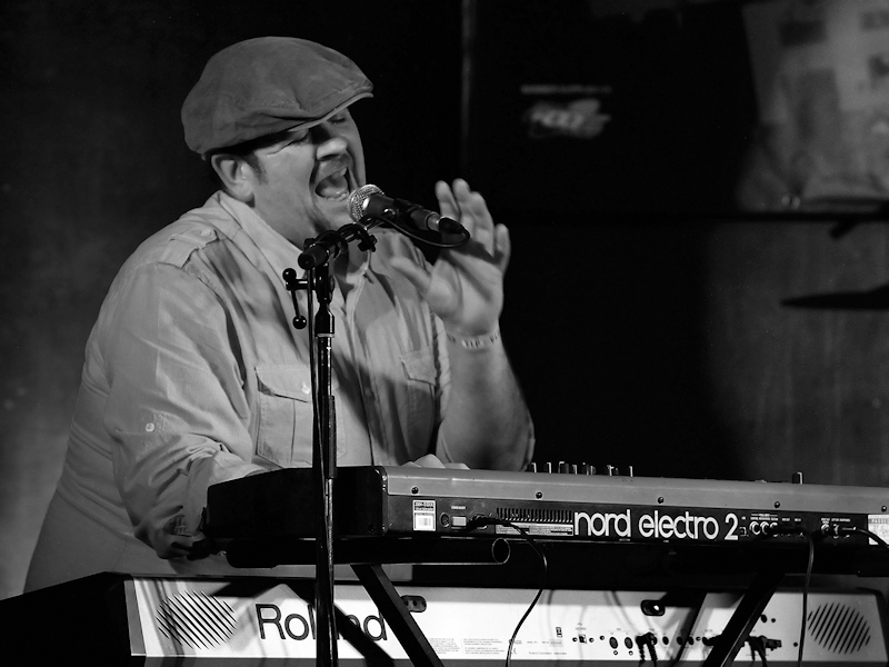 � Copyright 2013 Alan White. All Rights Reserved.