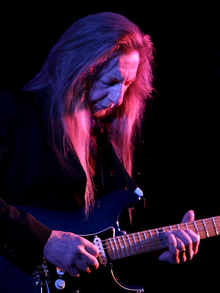 � Copyright 2013 Alan White. All Rights Reserved.