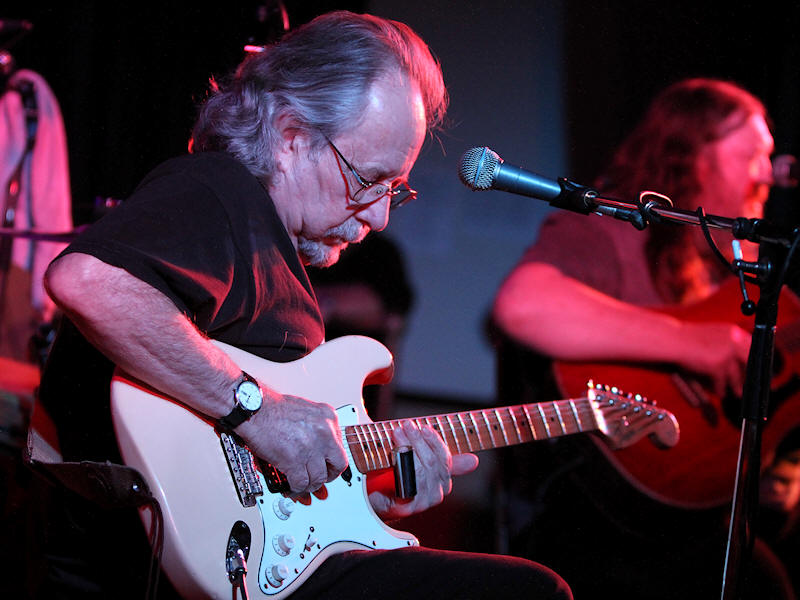 � Copyright 2013 Alan White. All Rights Reserved.