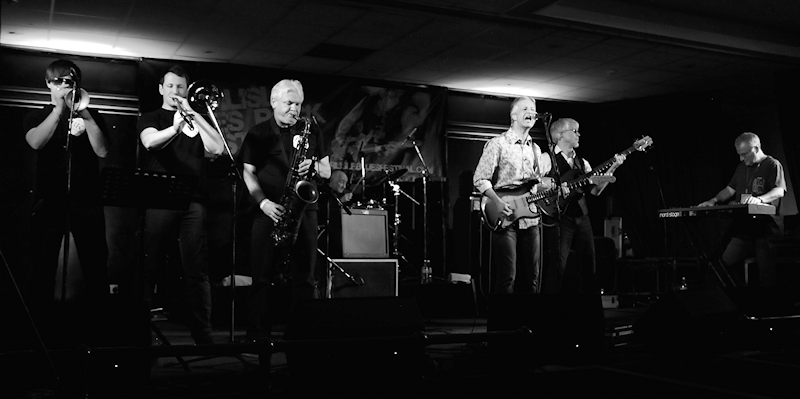 � Copyright 2013 Alan White. All Rights Reserved.