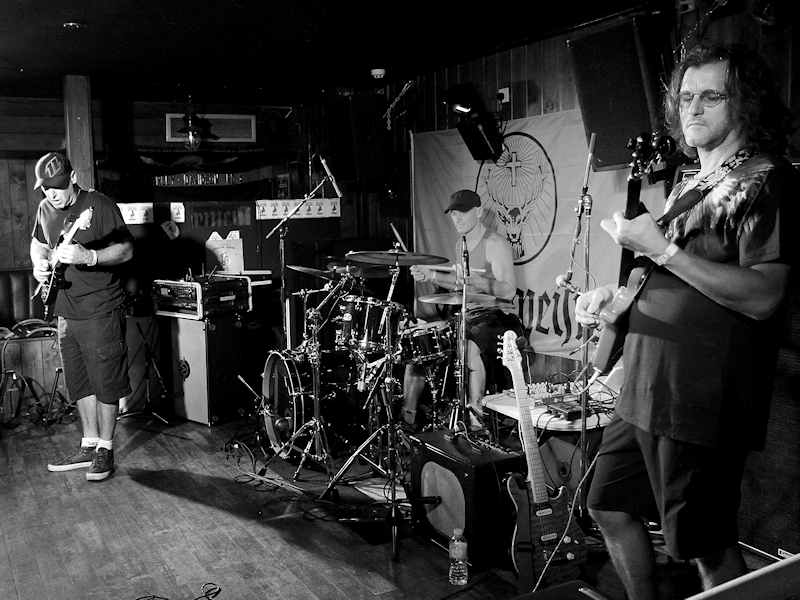 � Copyright 2014 Alan White. All Rights Reserved.