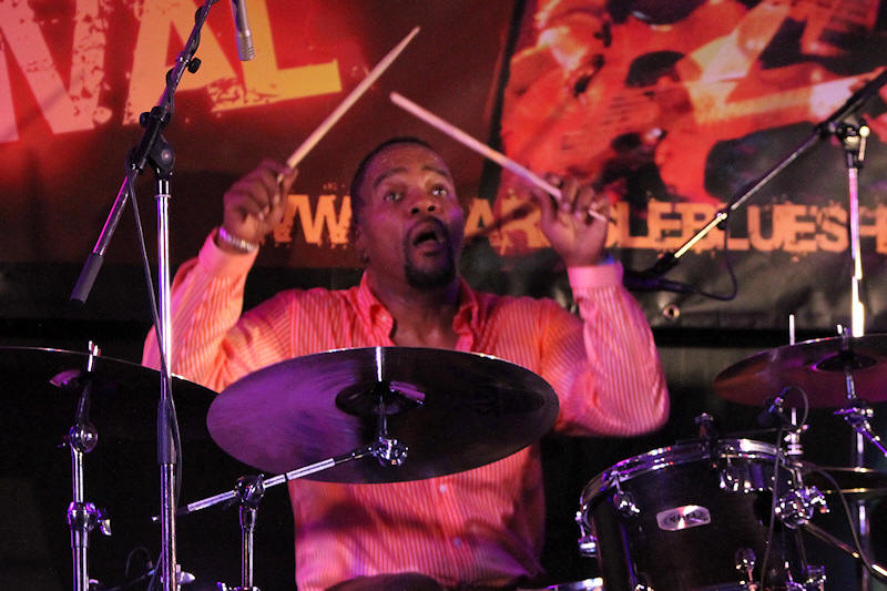 � Copyright 2013 Alan White. All Rights Reserved.