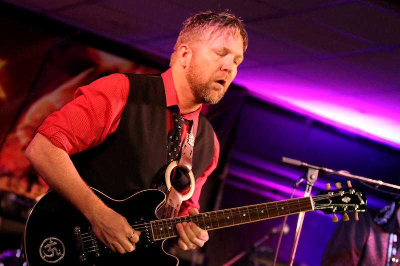 � Copyright 2013 Alan White. All Rights Reserved.