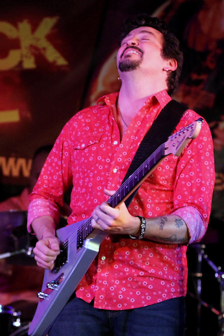 � Copyright 2013 Alan White. All Rights Reserved.