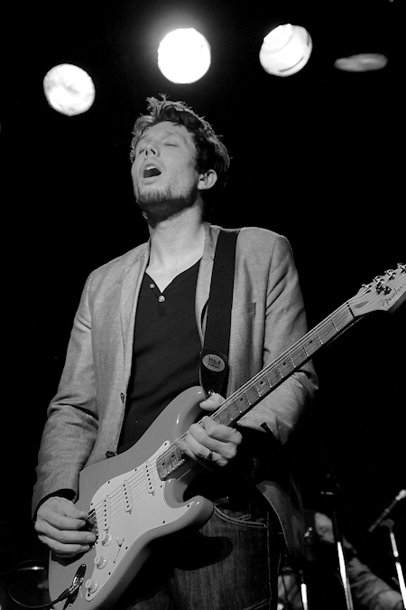 � Copyright 2014 Alan White. All Rights Reserved.