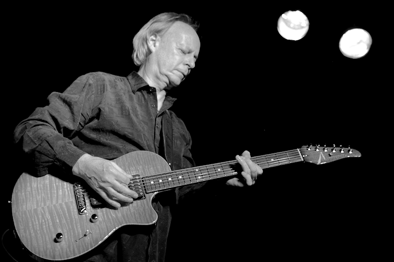 � Copyright 2014 Alan White. All Rights Reserved.